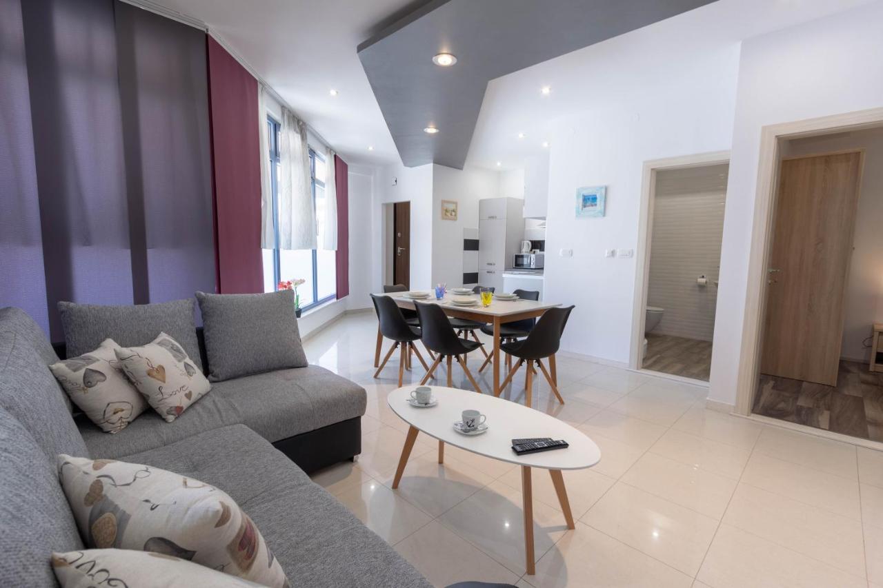 Apartman Dora Podstrana Esterno foto